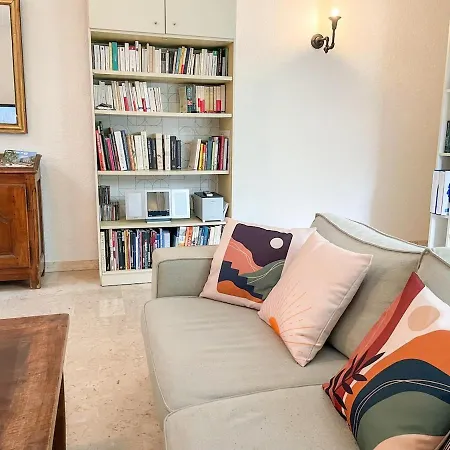Apartment Au Coin Ponot - Jardin, Wifi, Parking Gratuit