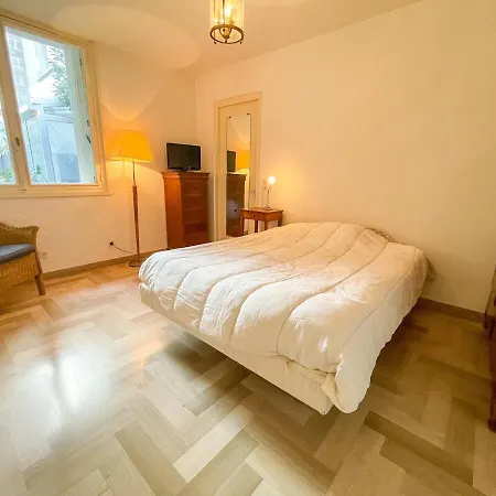 Апартаменты Au Coin Ponot - Jardin, Wifi, Parking Gratuit Le Puy-en-Velay